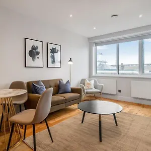 Apartment Lovely 1 Bedroom In The Heart Of, Eastleigh